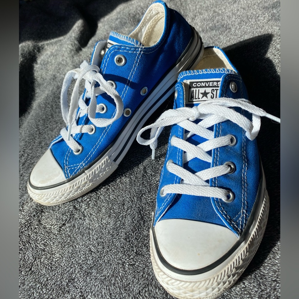 Converse all star size 3 royal blue